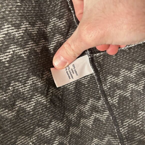 Maurices Cardigan Women's Small White Black Print Open Front Long Sleeve - Picture 6 of 9